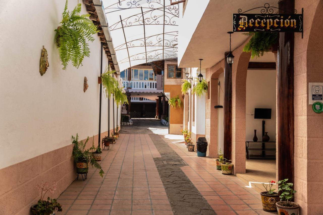 Casa Graciela Hotel Patzcuaro Exterior photo