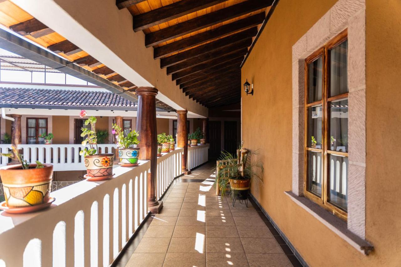 Casa Graciela Hotel Patzcuaro Exterior photo