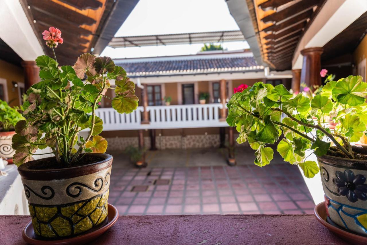 Casa Graciela Hotel Patzcuaro Exterior photo